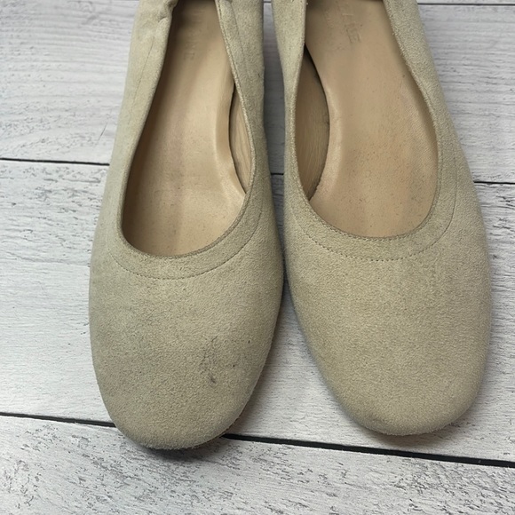 Everlane The Italian Leather Day Heels in Cream Suede 7 S41 - Picture 5 of 13